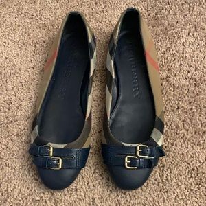 Burberry flats